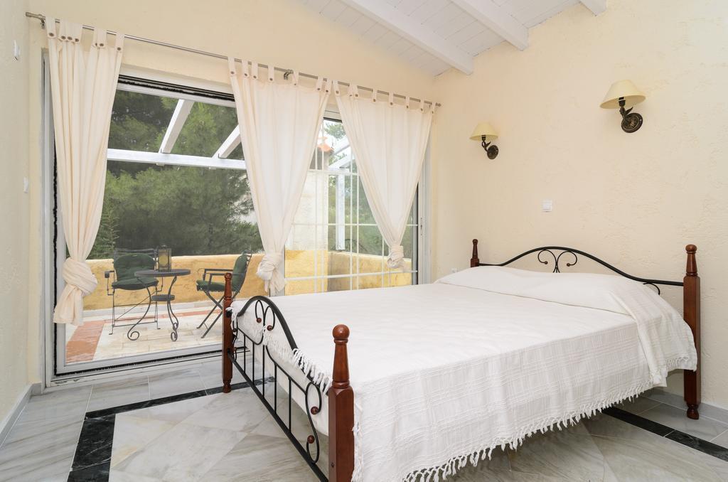 Maria Elena Villas Néos Marmarás Exterior foto